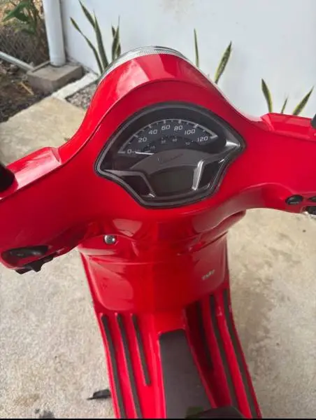 Vespa, VXL, 2024