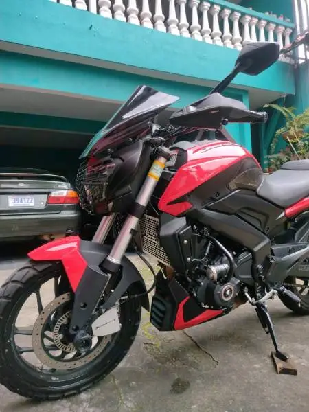 Bajaj, Dominar , 2021
