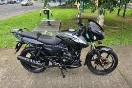 Bajaj, Pulsar, 2022
