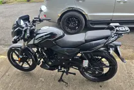 Bajaj, Pulsar, 2022