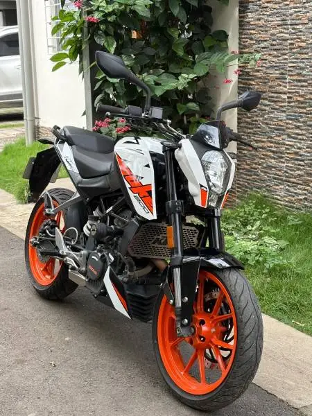KTM, Duke , 2022