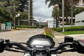 Bajaj, Dominar , 2022