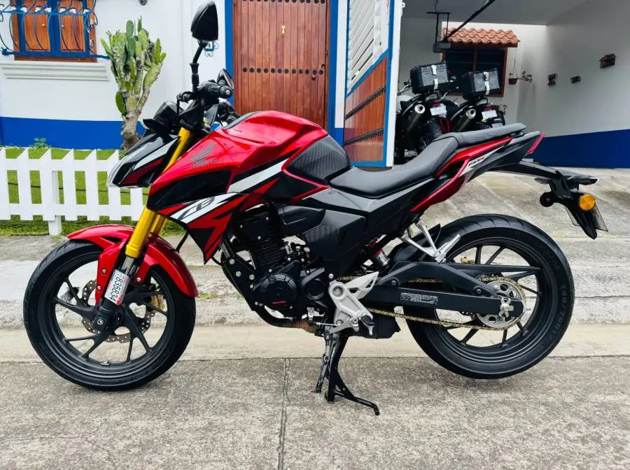 Honda, CB190R (8mil km), 2024