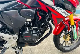 Honda, CB190R  (8mil km), 2024