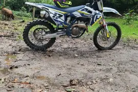 Husqvarna, FC, 2022