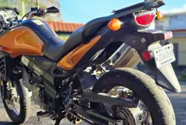 Suzuki, V-STROM 650, 2012