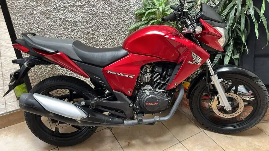 Honda, Invicta, 2012