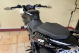 Bajaj, Pulsar NS200, 2025