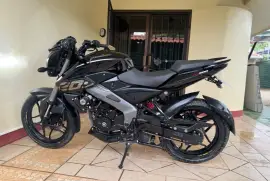 Bajaj, Pulsar NS200, 2025