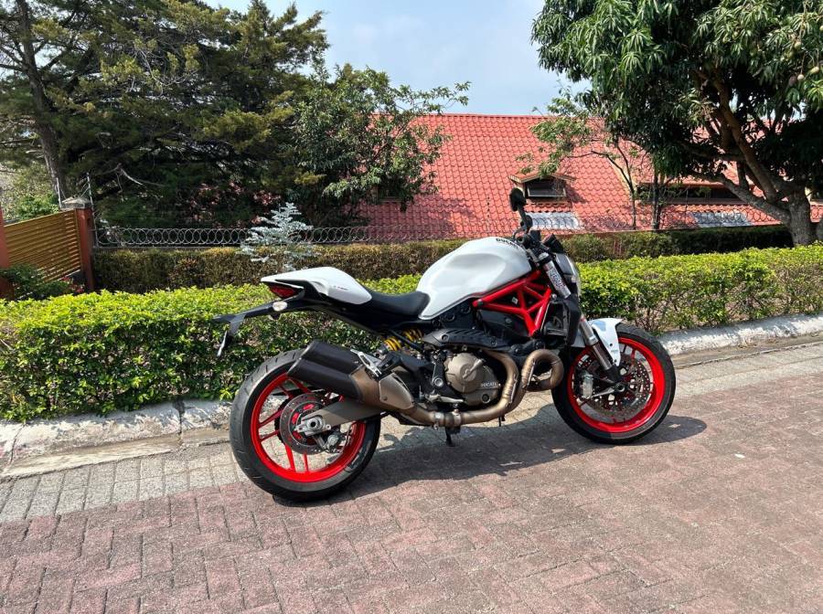 Ducati, Monster, 2015