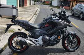 Honda, NC750 XA - DCT con modos de Conducción, 2020
