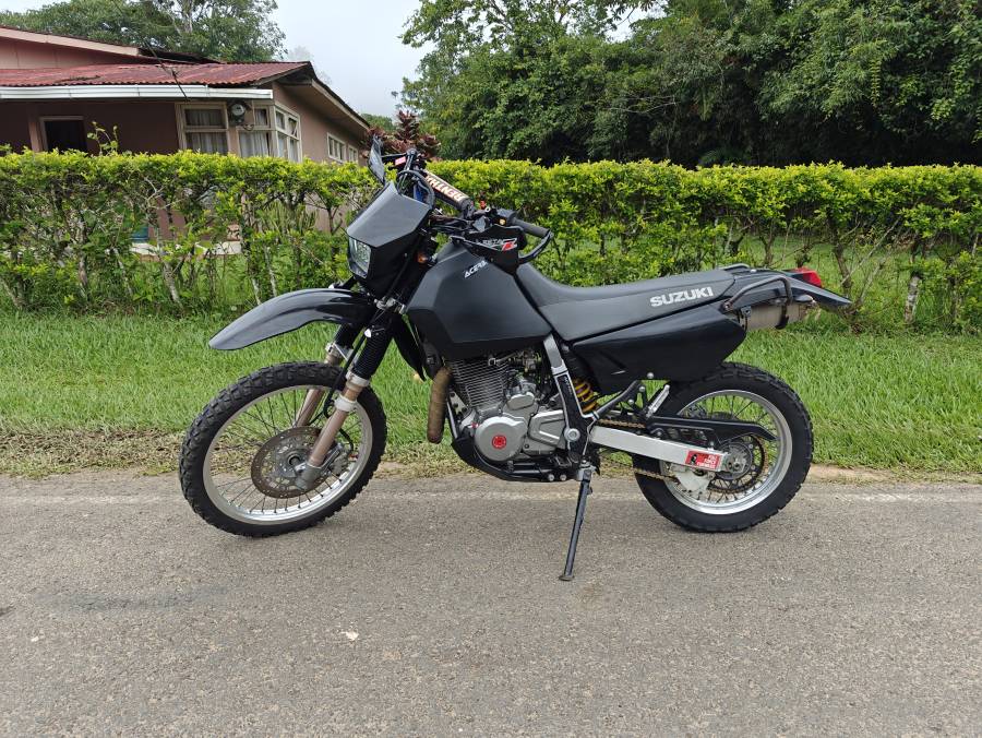 Suzuki, DR650, 2001