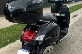 Vespa, GTS Super 300, 2018