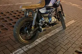 Bajaj, V15, 2018