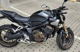 Honda, CB650R e-clutch, 2025