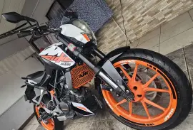 KTM, Duke 2017, 2017