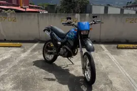 Yamaha, XT , 2005