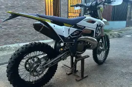 Husqvarna, TE 250, 2024