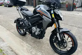 CFMoto, 300 NK (400km), 2025