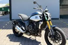 CFMoto, 700 CLX-HERITAGE, 2021