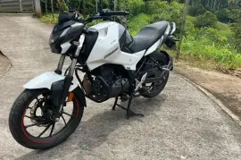 Hero, Hunk 160R, 2024