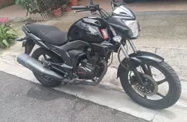 Honda, Invicta, 2015