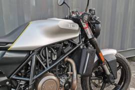 Husqvarna, VITPILEN 701, 2019