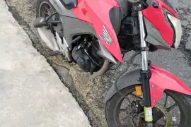 Honda, Hornet , 2018