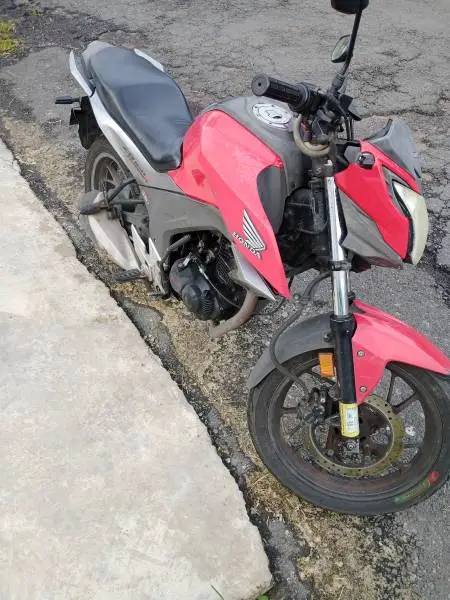 Honda, Hornet , 2018