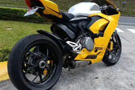 Ducati, Panigale V2 , 2022