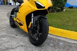 Ducati, Panigale V2 , 2022