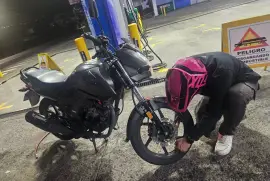 Honda, Unicorn , 2023
