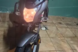 Honda, Unicorn , 2023