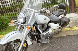 Suzuki, Boulevard C90 1500 Classic, 2007