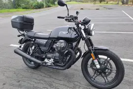 Moto Guzzi, V7 III Stone, 2017