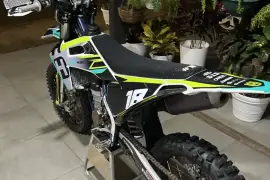 Husqvarna, FC 450 2019, 2019