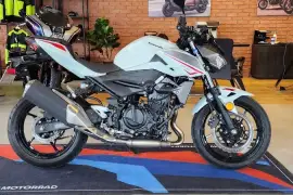 Kawasaki, Z400, 2022