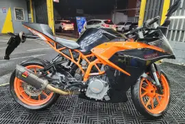 KTM, RC ng NEGOCIABLE, 2017