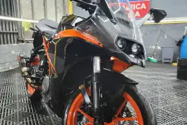 KTM, RC ng NEGOCIABLE, 2017