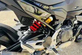 BMW, F900XR 2025 VERSION FULL TRIPLE BLACK, 2025