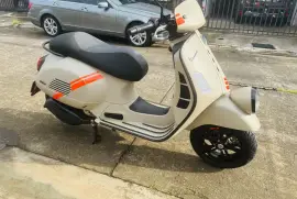 Vespa, GTV 300 TRASPASO INCLUIDO (1000 KM), 2025