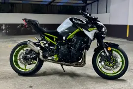 Kawasaki, Z900, 2021