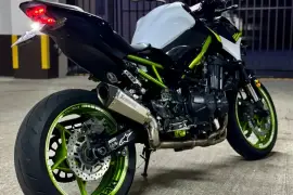 Kawasaki, Z900, 2021