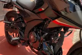 Bajaj, Pulsar N160, 2025
