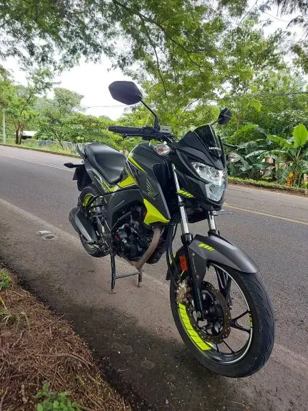 Honda, Hornet, 2023