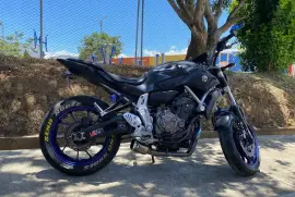 Yamaha, FZ 07, 2015