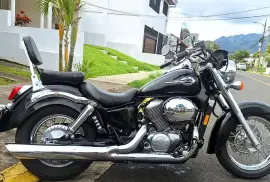 Honda,  Shadow 750 ACE American Classic, 2000