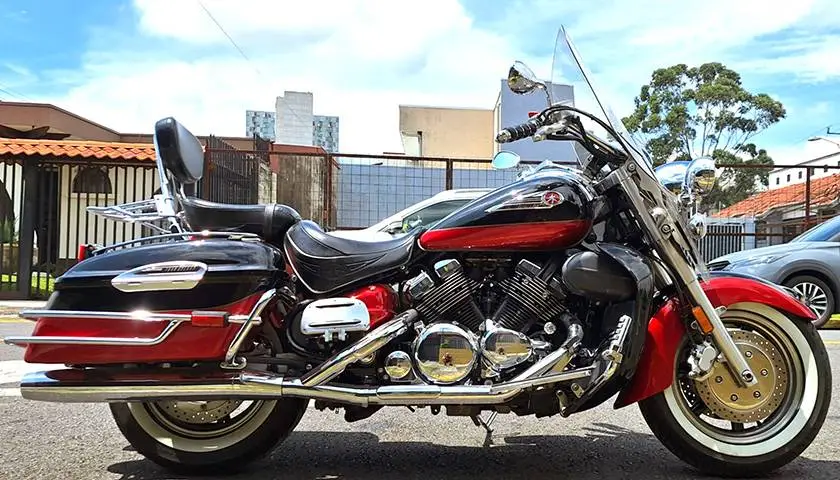 Yamaha, Royal Star Tour Deluxe 1300, 2005