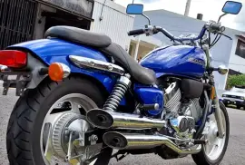 Honda, Magna 750, 2003