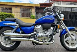 Honda, Magna 750, 2003